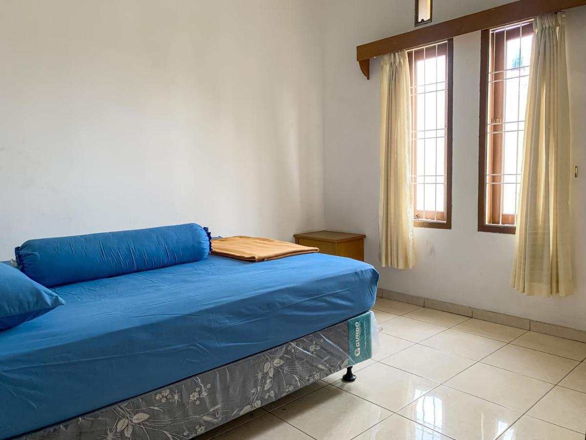 Beranda Istirahat Villa 4Br At Galaxy Resort Puncak Cikundul エクステリア 写真